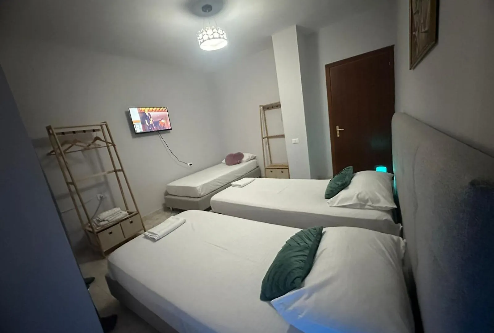Nunu'S Central Apartment Tirana